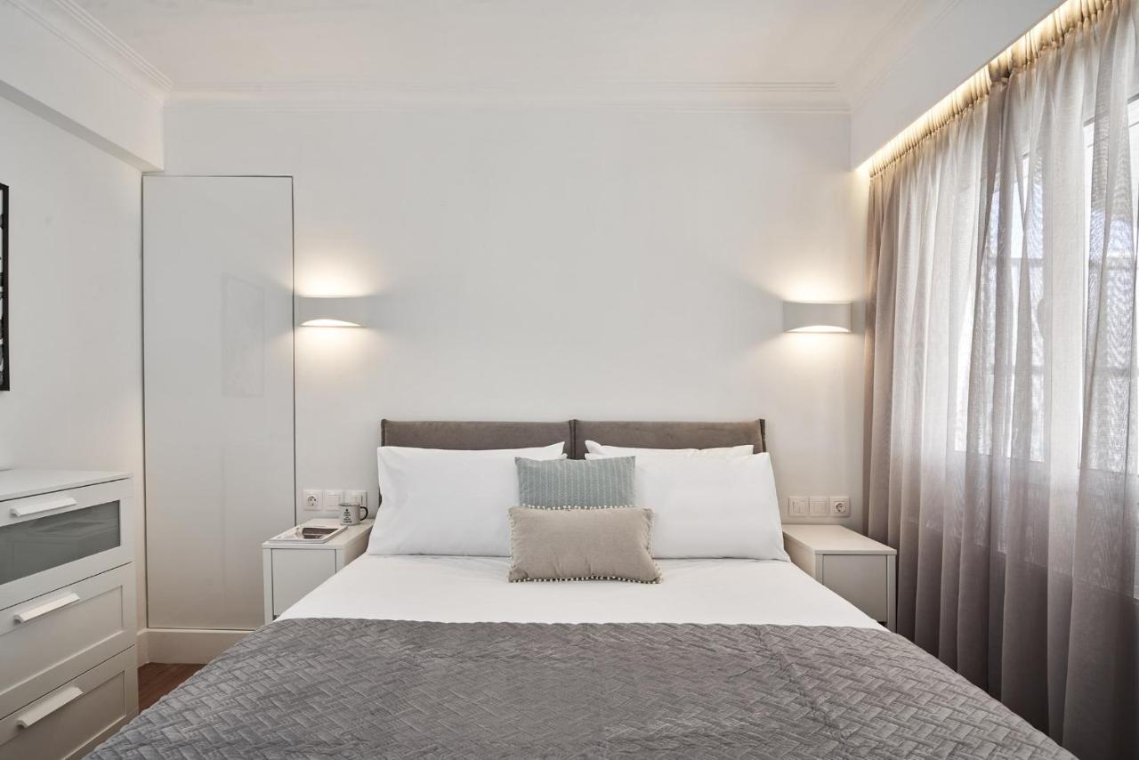 Marvelous N Bright Apt Next To Megaro Mousikis Athene Buitenkant foto